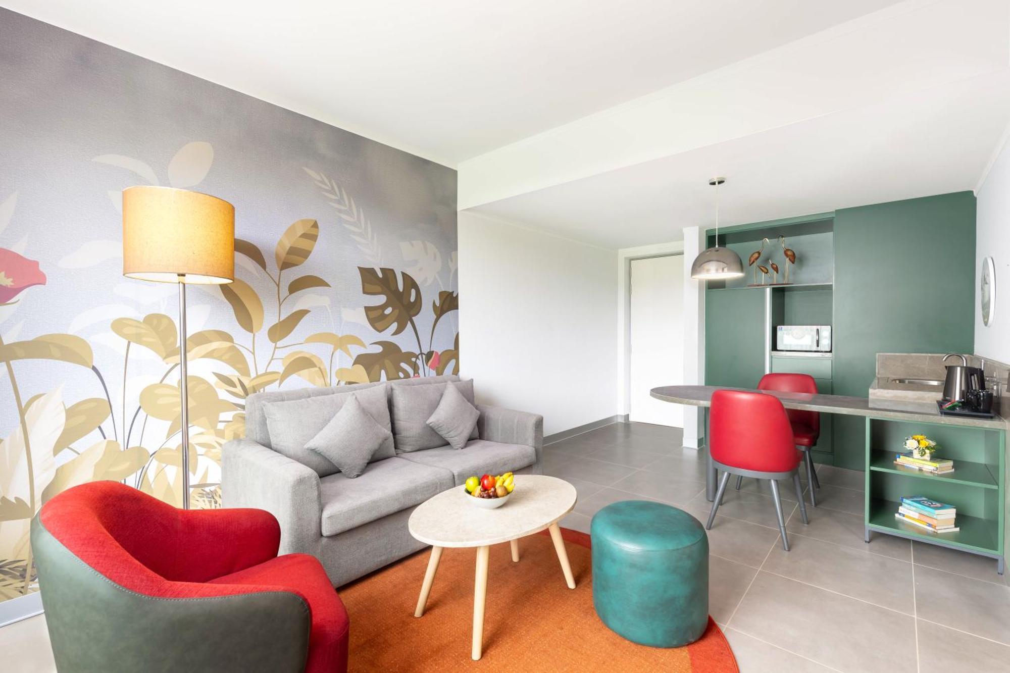 Отель Ibis Styles Mysuru Экстерьер фото