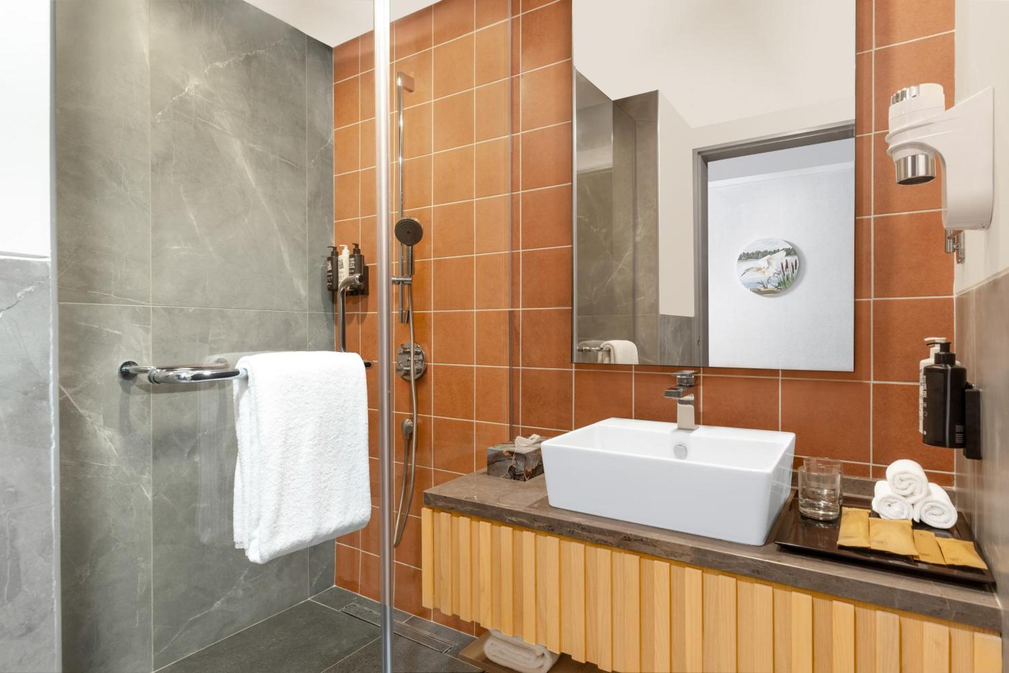 Отель Ibis Styles Mysuru Экстерьер фото